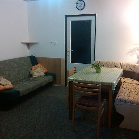 Apartmany Kuratko Бенецко Екстериор снимка